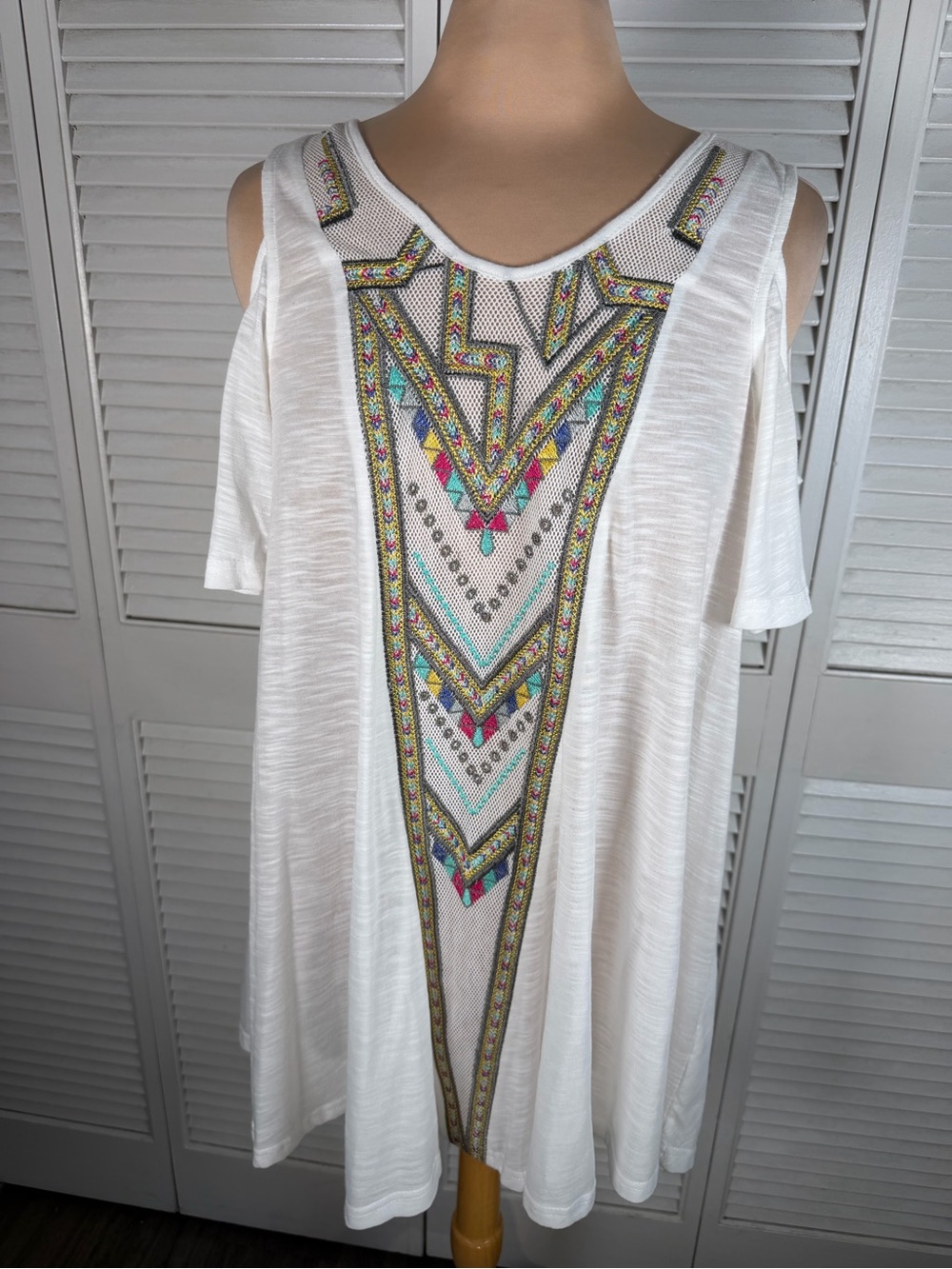 Boho Embroidered Cold Shoulder Tunic Top White Cotton Mesh Festival Size S